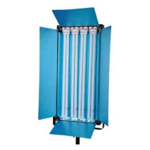 Fluorescent Continuous Light with Bulbs for Content Creation